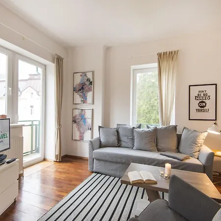 Splendid With Balcony Apartmán