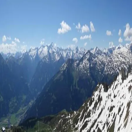 Splendid With Balcony Apartmán Bad Gastein